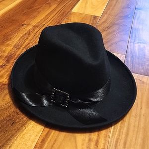Black felt hat